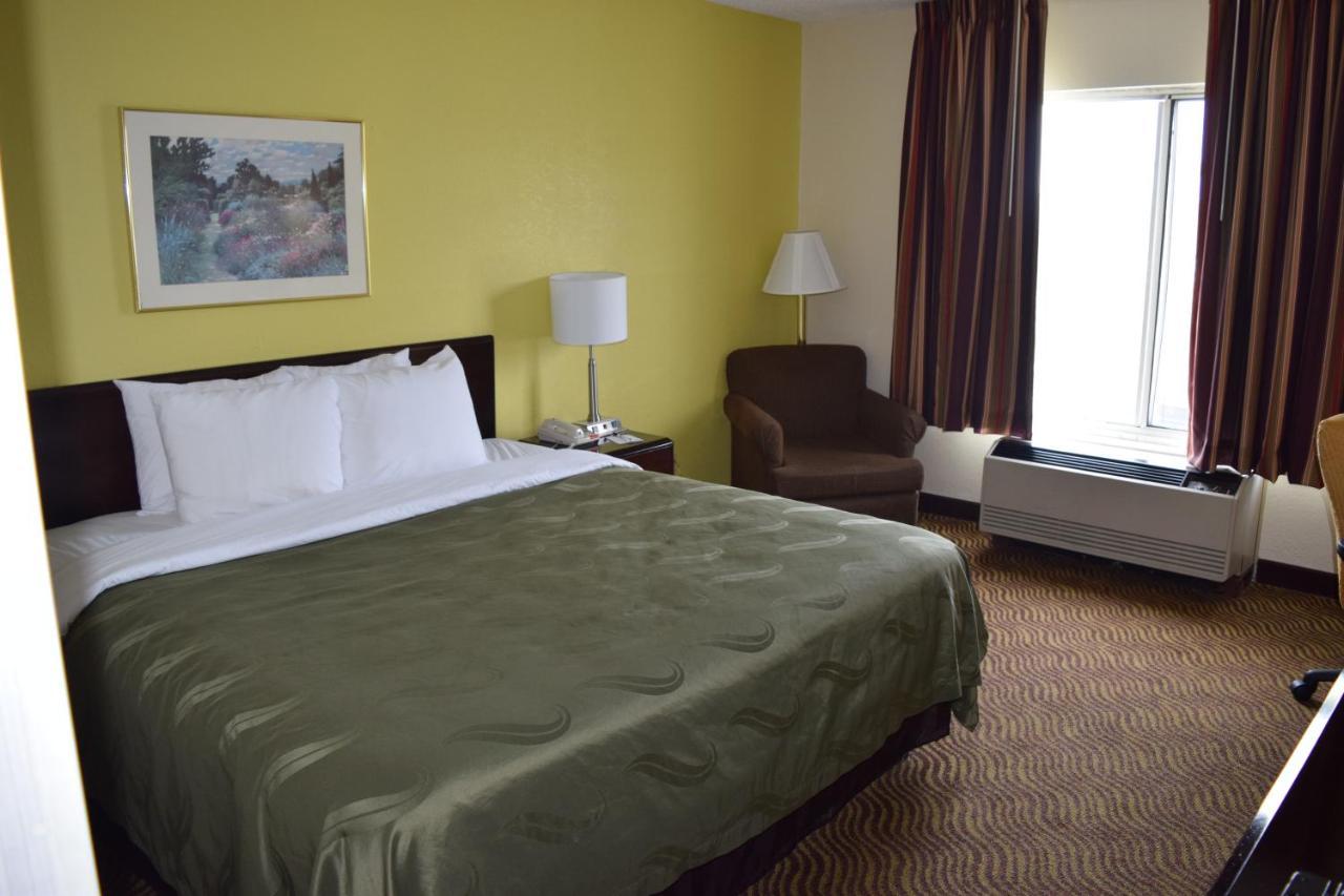 Quality Inn Rocky Mount Ngoại thất bức ảnh