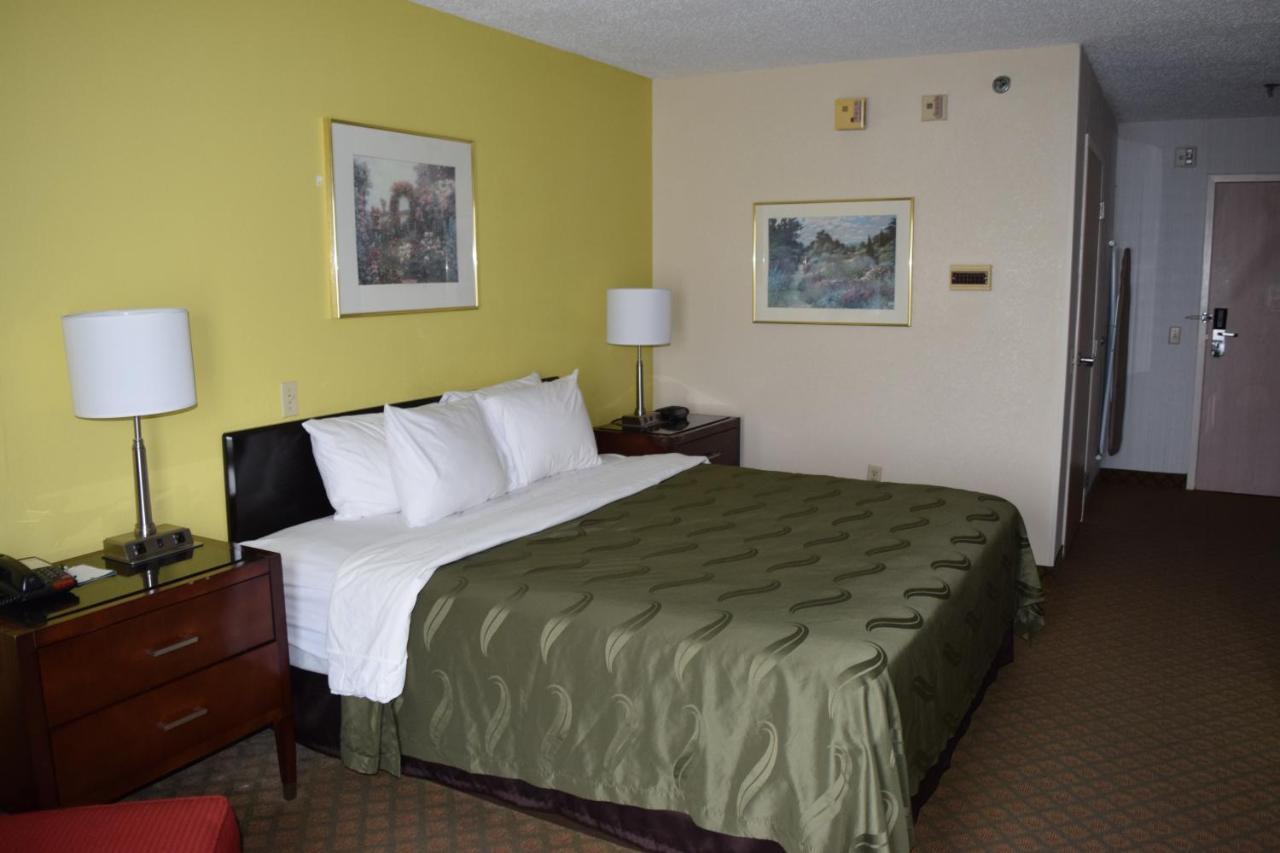 Quality Inn Rocky Mount Ngoại thất bức ảnh