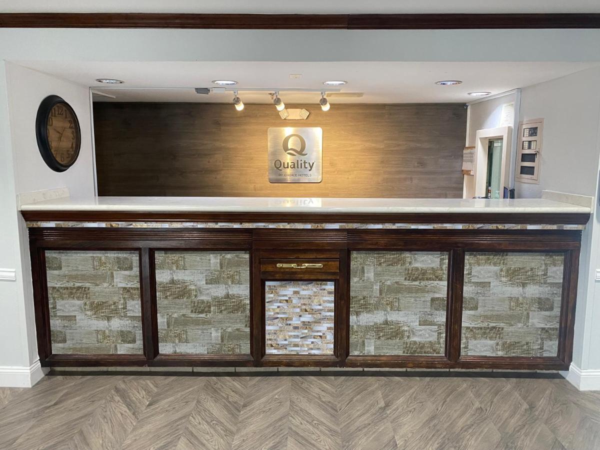 Quality Inn Rocky Mount Ngoại thất bức ảnh