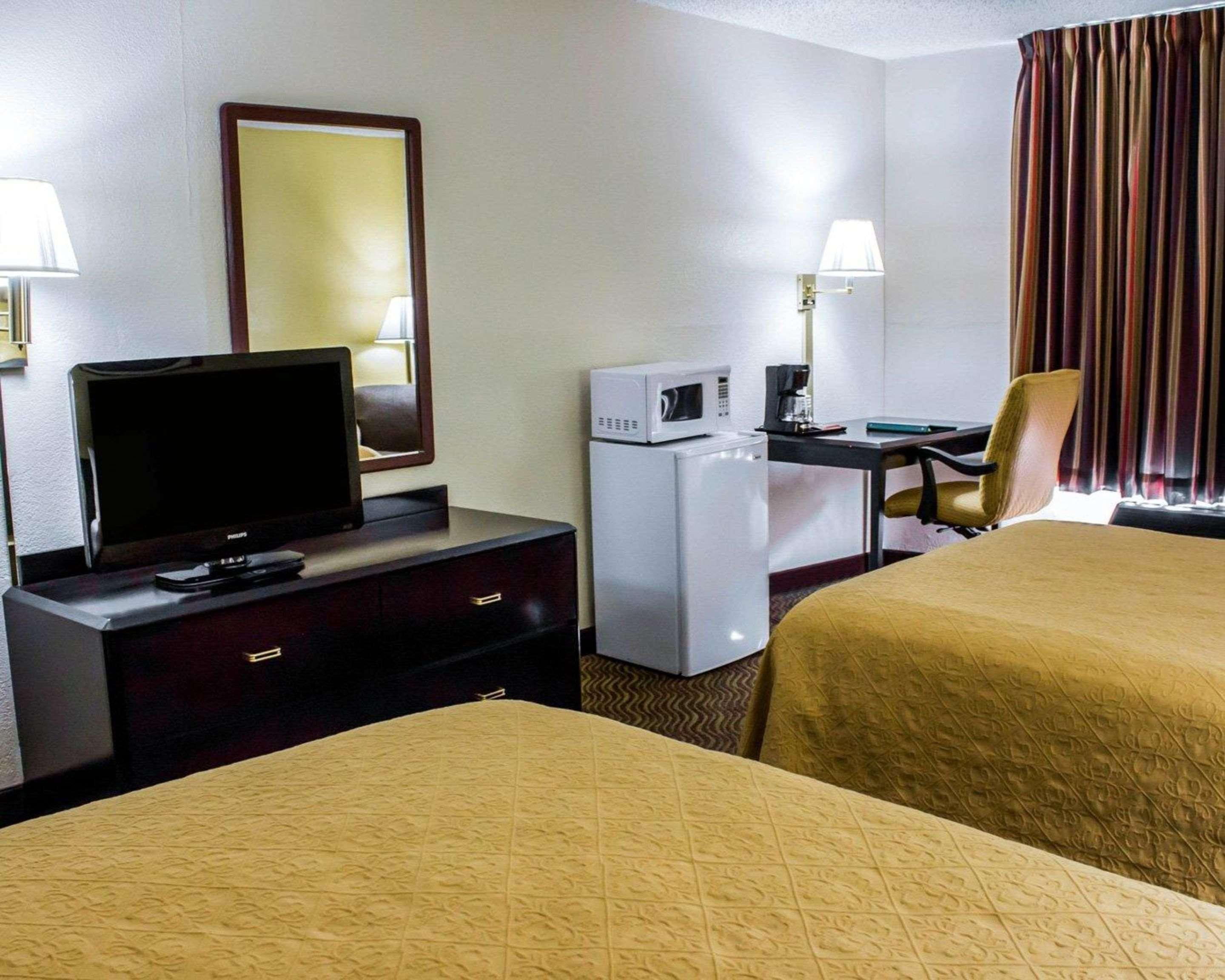 Quality Inn Rocky Mount Ngoại thất bức ảnh