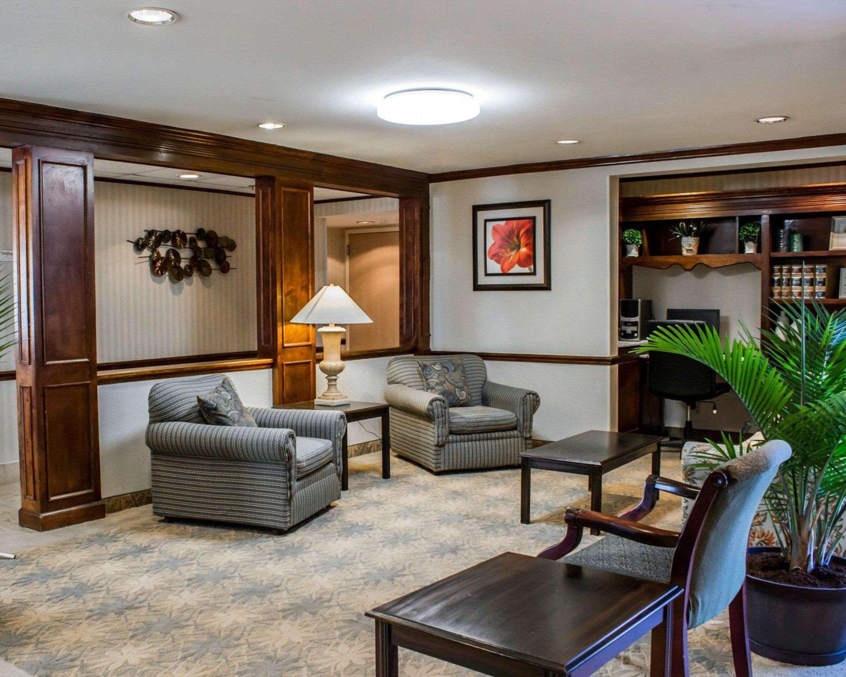 Quality Inn Rocky Mount Ngoại thất bức ảnh