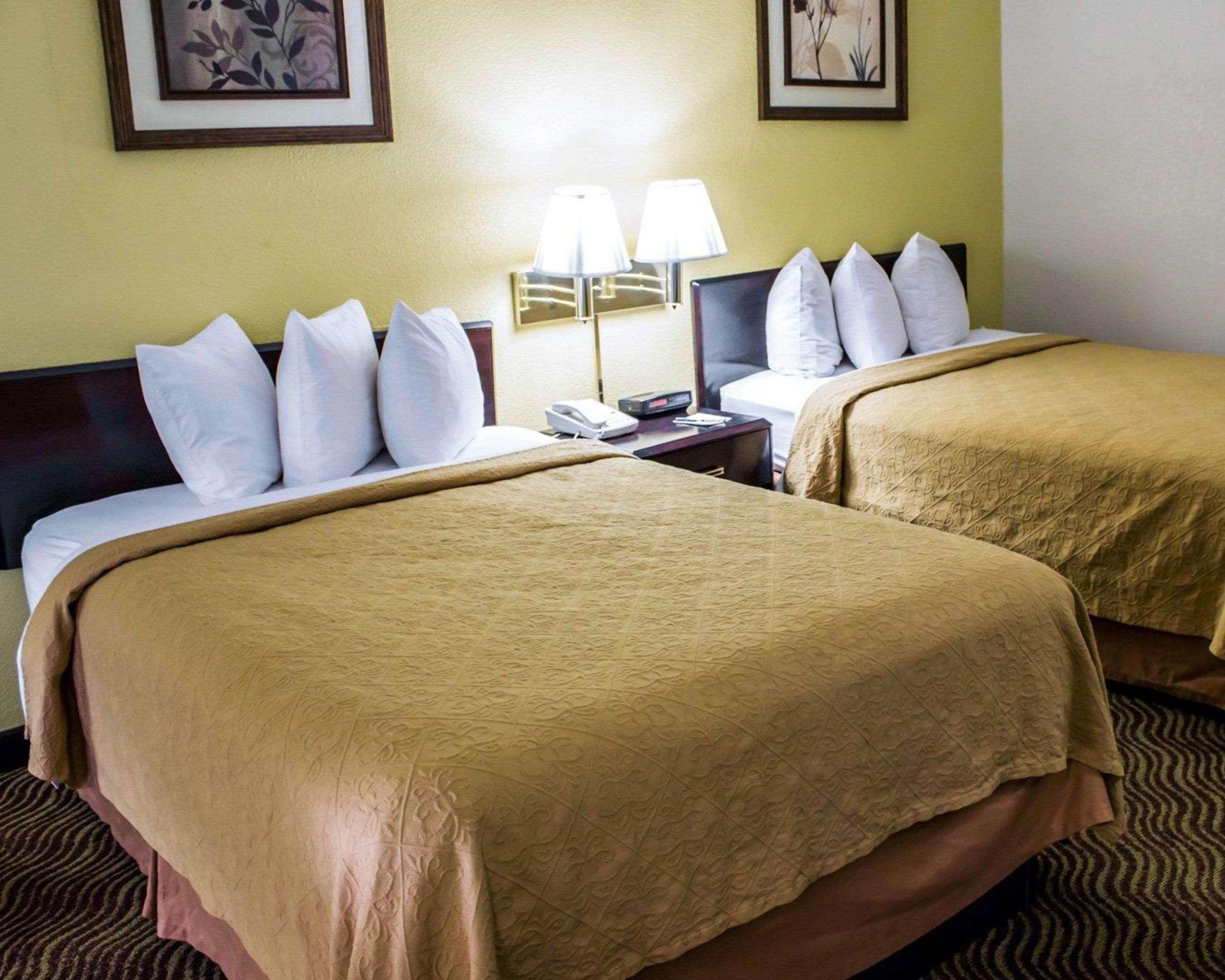 Quality Inn Rocky Mount Ngoại thất bức ảnh
