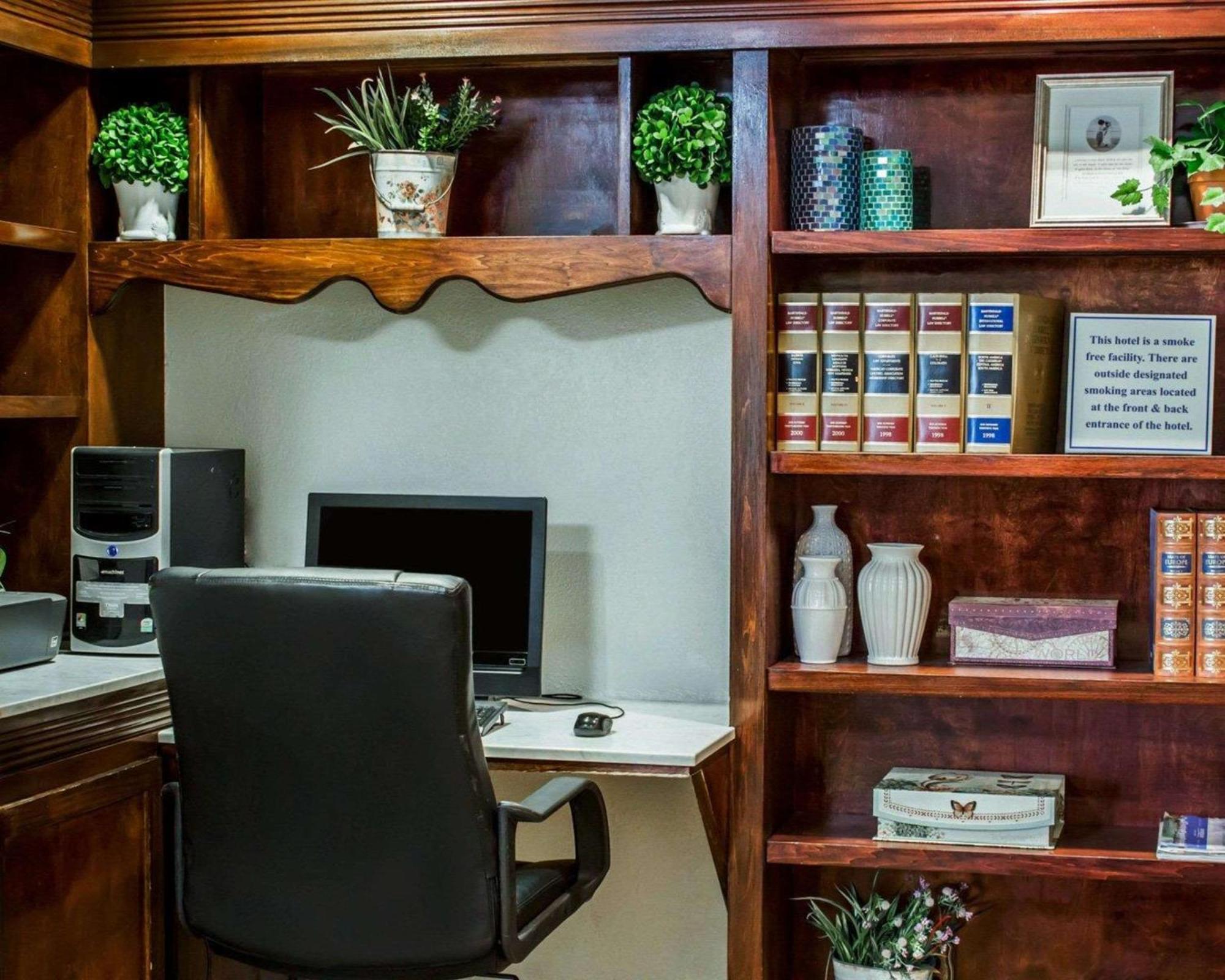Quality Inn Rocky Mount Ngoại thất bức ảnh