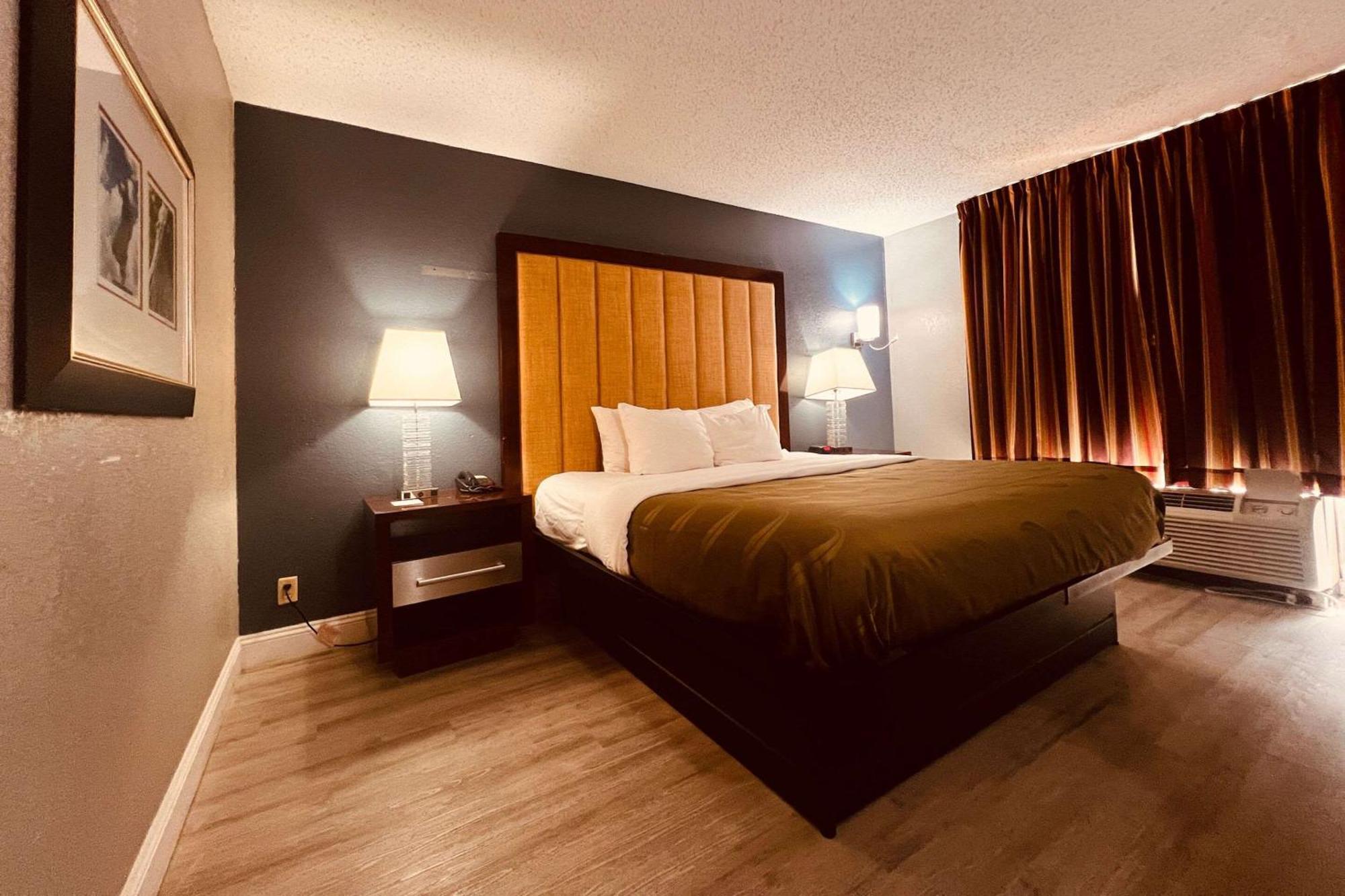 Quality Inn Rocky Mount Ngoại thất bức ảnh