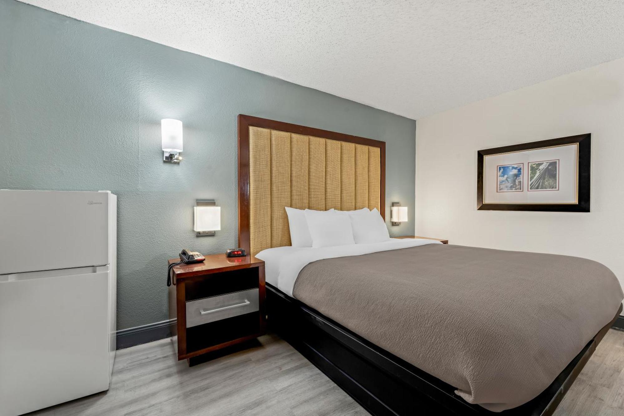 Quality Inn Rocky Mount Ngoại thất bức ảnh